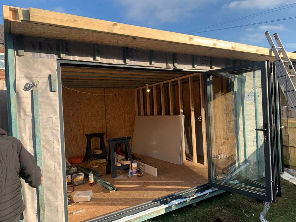 garden room construction partition wall